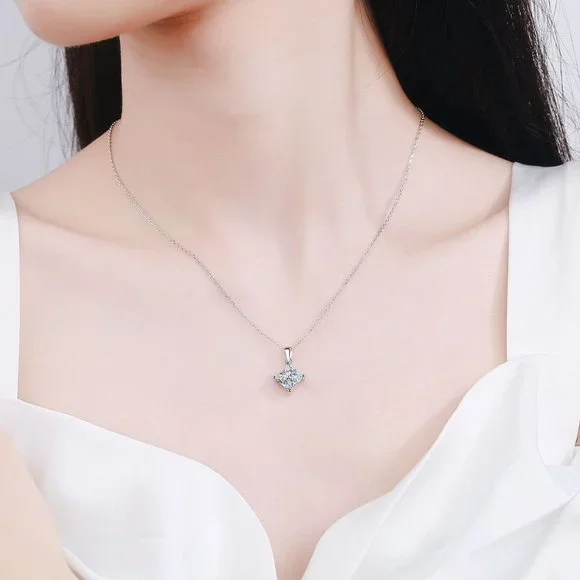 Certified 1ct. t.w. Moissanite Diamond Princess Cut Necklace NEW - Picture 2 of 7